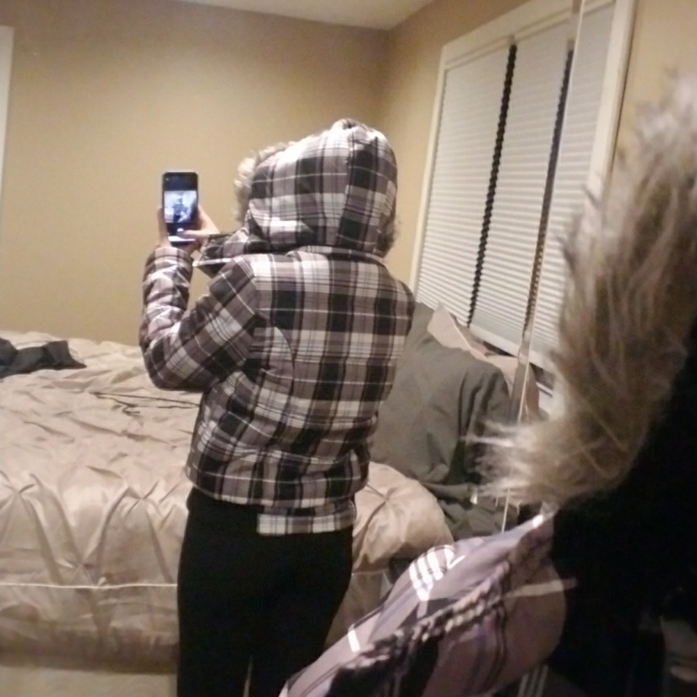 Winter jacket - Picture 3 of 4